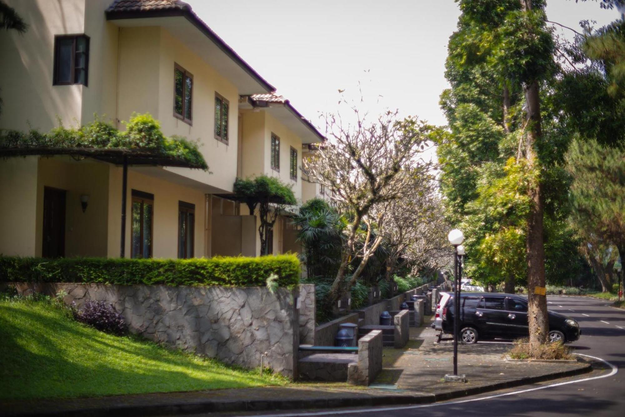 Puri Setiabudhi Bandung Esterno foto