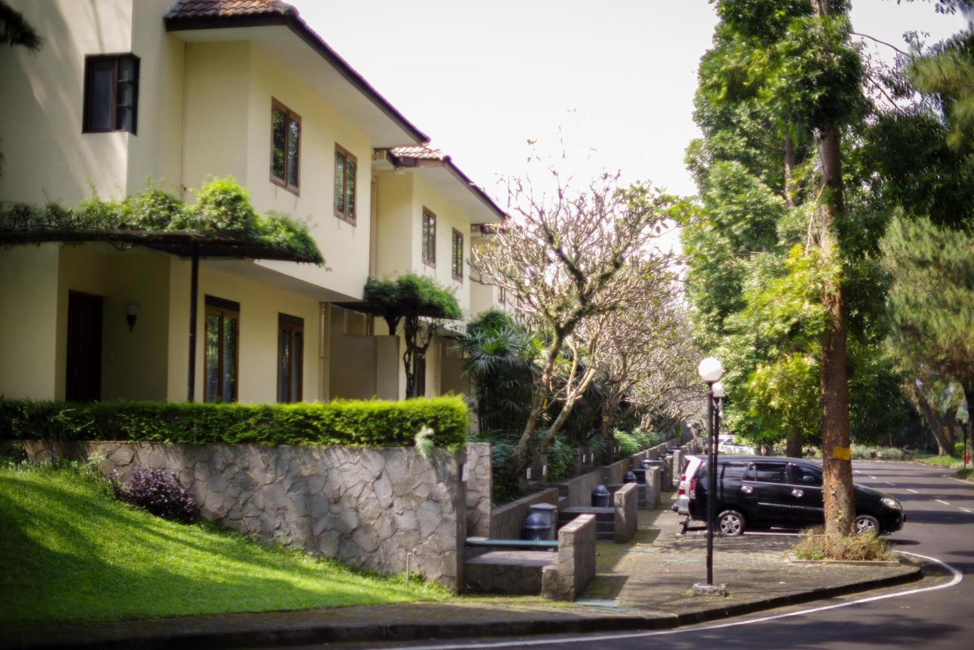 Puri Setiabudhi Bandung Esterno foto